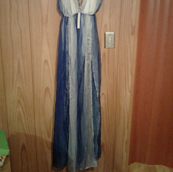 Princess Royal Ivory Maxi Dress - Picture 6 of 6